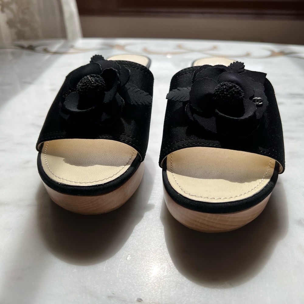 Chanel sandal clog mules - Picture 4 of 12